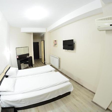 Casa Cojocaru- Camere De Inchiriat In Scop Turistic Дробета-Турну-Северин Екстер'єр фото