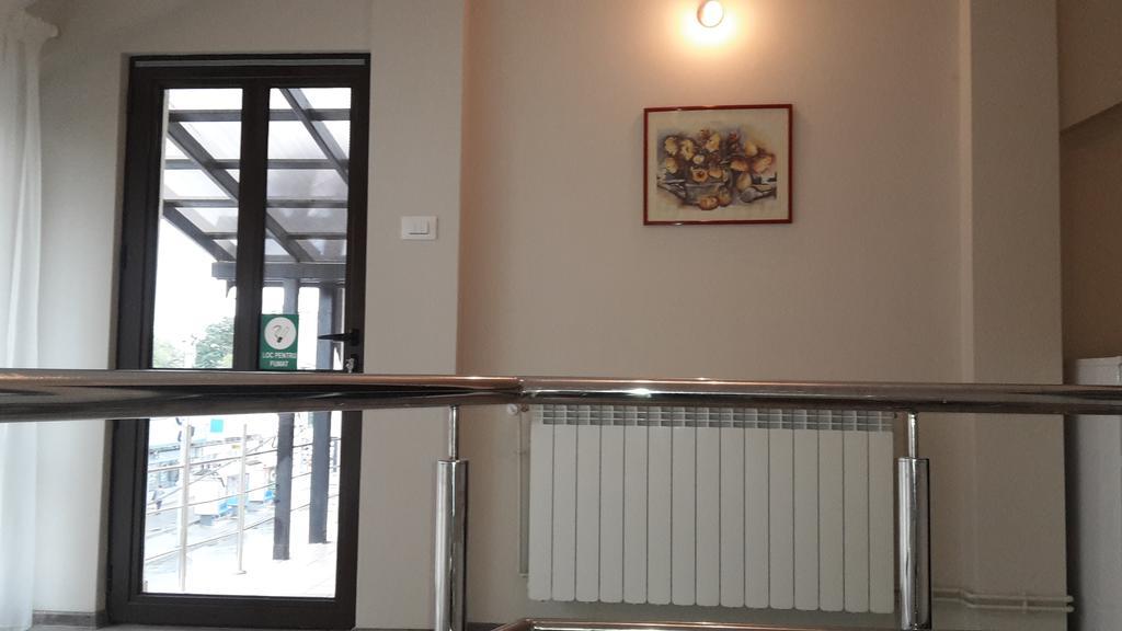 Casa Cojocaru- Camere De Inchiriat In Scop Turistic Дробета-Турну-Северин Екстер'єр фото